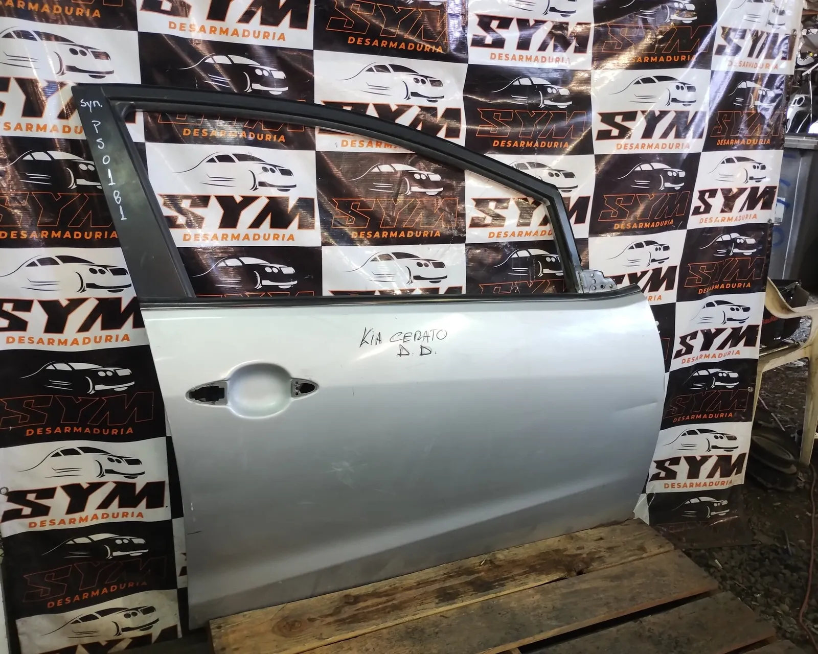 Puerta Trasera Derecha Kia Cerato · OEM ps0181 · compatible Kia Cerato · usado bueno · Repuesto Verde