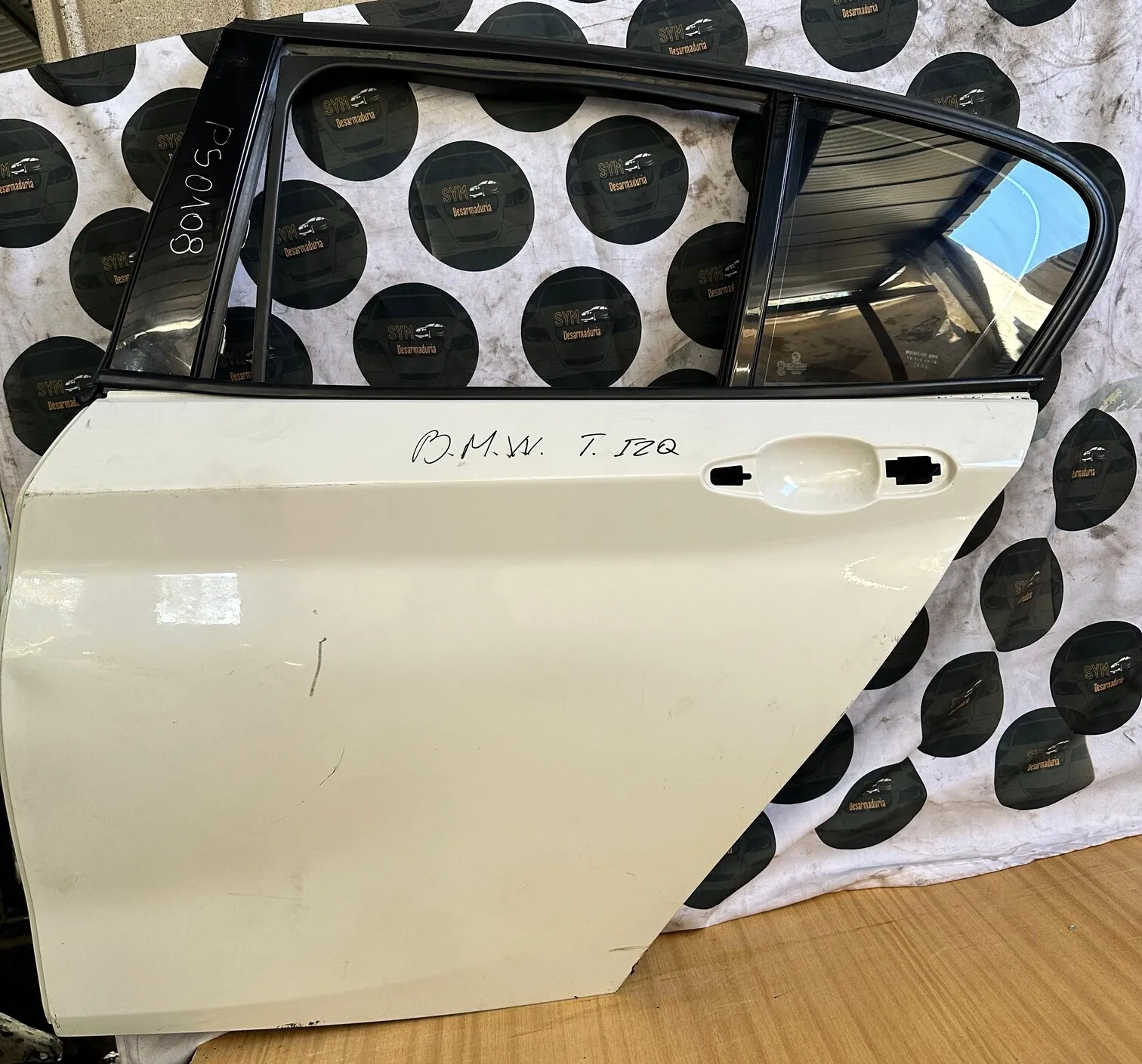 Puerta Trasera Izquierda Bmw 114