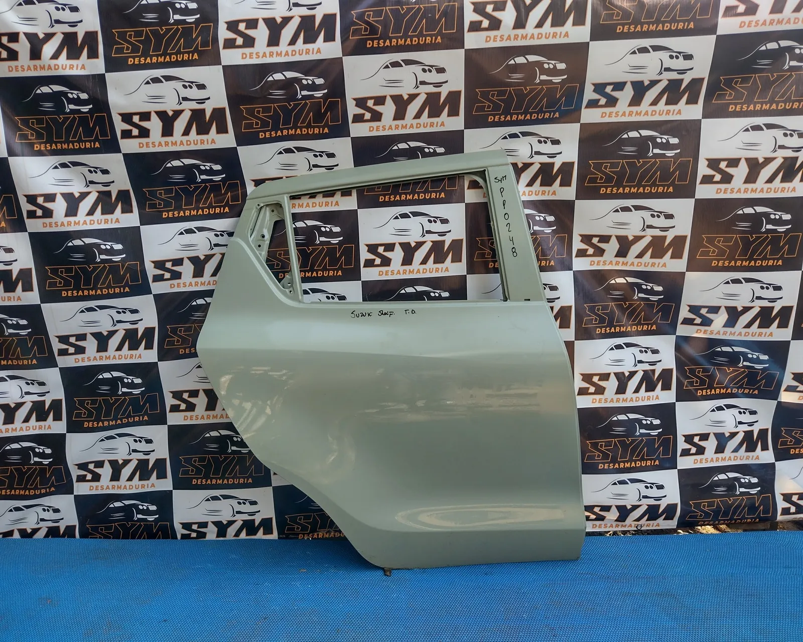 Puerta Trasera Derecha Suzuki swift · OEM pp0248 · compatible Suzuki Swift · nuevo · Repuesto Verde