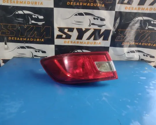 Foco Trasero Izquierdo Renault Clio · OEM fp0231 · compatible Renault Clio · usado bueno · Repuesto Verde