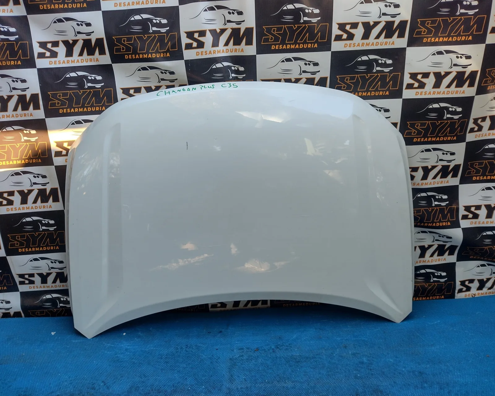 Capot Changan Cs35 · OEM ksp0018 · compatible Changan CS35 · usado bueno · Repuesto Verde