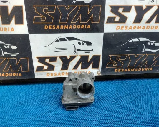 Cuerpo De Aceleración Nissan March — foto 1
