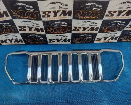 Mascara Delantera Jeep Cherokee — foto 1