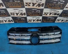 Mascara Delantera Volkswagen Amarok · OEM mcp0153 · compatible Volkswagen Amarok · usado bueno · Repuesto Verde