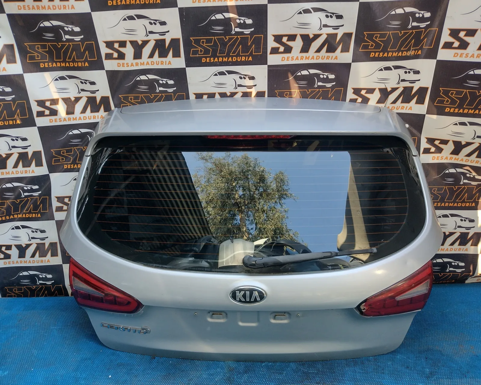 Portalon Kia Cerato 5 · compatible Kia Cerato · usado bueno · Repuesto Verde