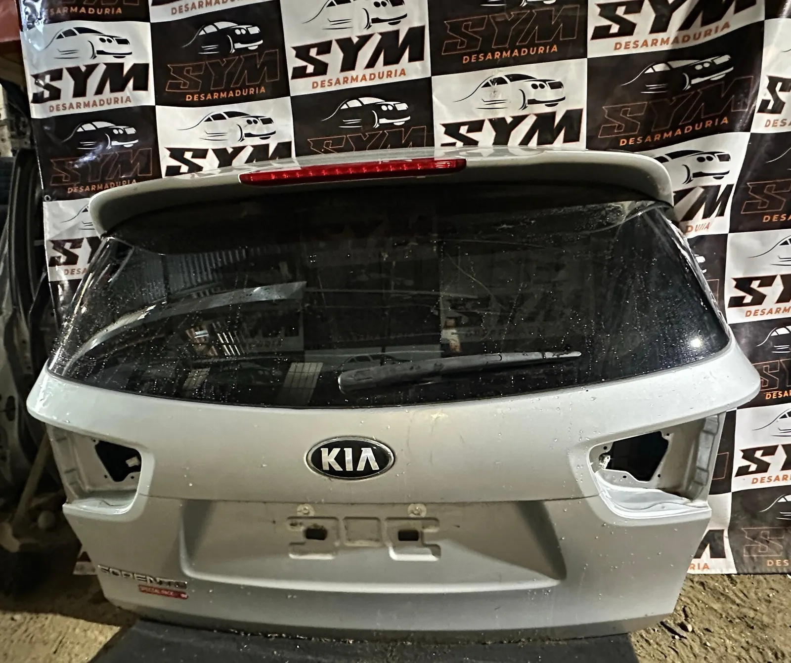 Portalon Kia Sorento · OEM pos0021 · compatible Kia Sorento · usado bueno · Repuesto Verde