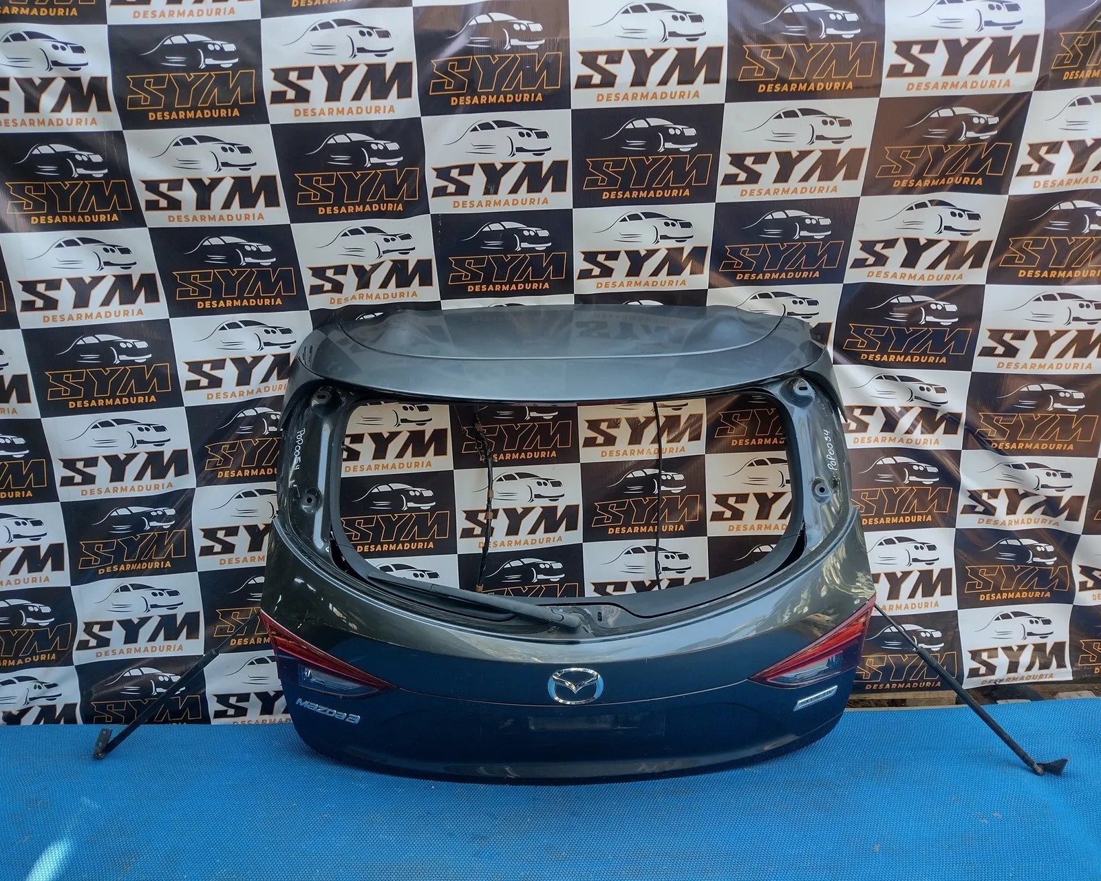 Portalon Mazda 3 · OEM pop0054 · compatible Mazda 3 hb 2.0 Bencinero · usado bueno · Repuesto Verde