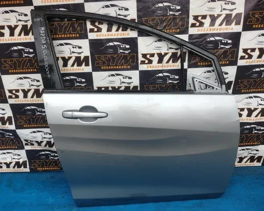Puerta Delantera Derecha Mazda 5 — foto 1