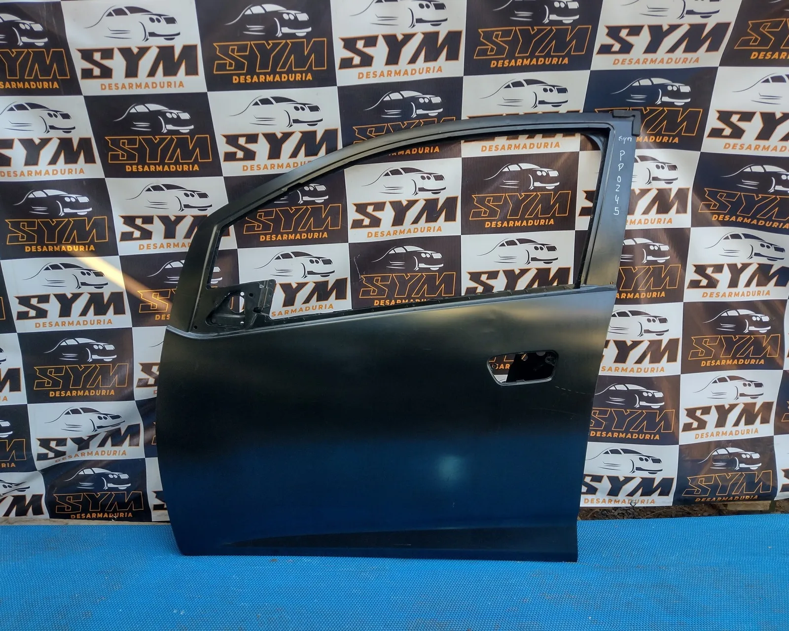 Puerta Delantera Izquierda Chevrolet Spark Gt — foto 1
