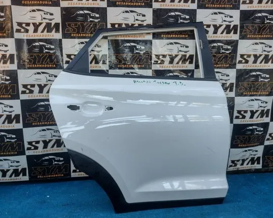 Puerta Trasera Derecha Hyundai Tucson · Hyundai · OEM pp0540 · compatible Hyundai Tucson · usado bueno · Repuesto Verde