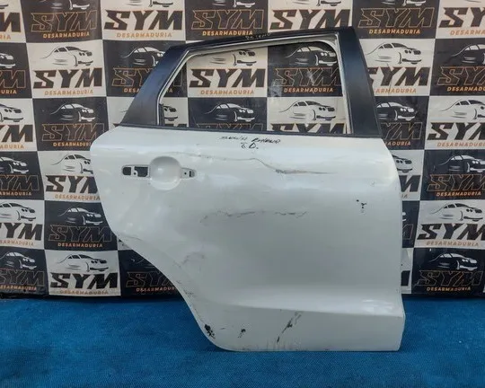 Puerta Trasera Derecha Suzuki Baleno · Suzuki · OEM pp0535 · compatible Suzuki Baleno · usado bueno · Repuesto Verde