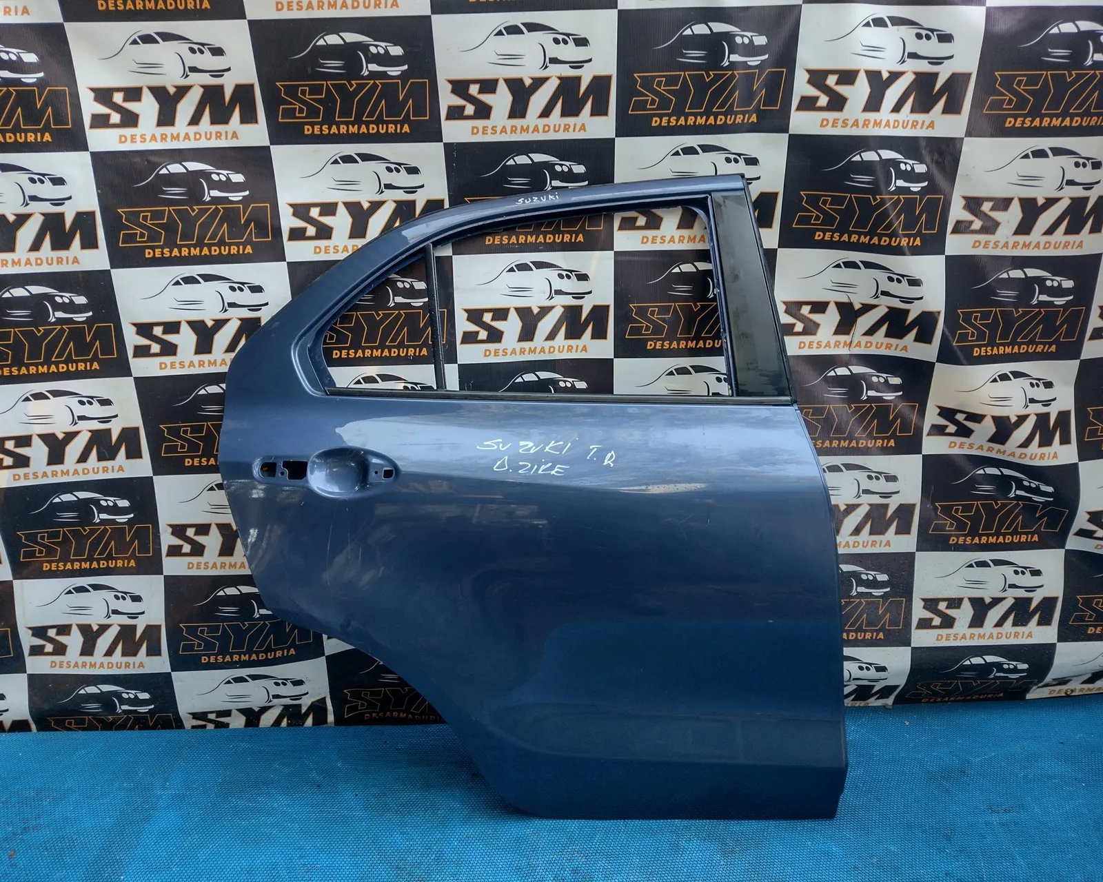 Puerta Trasera Derecha Suzuki Swift · OEM pp0346 · compatible Suzuki Swift · usado bueno · Repuesto Verde