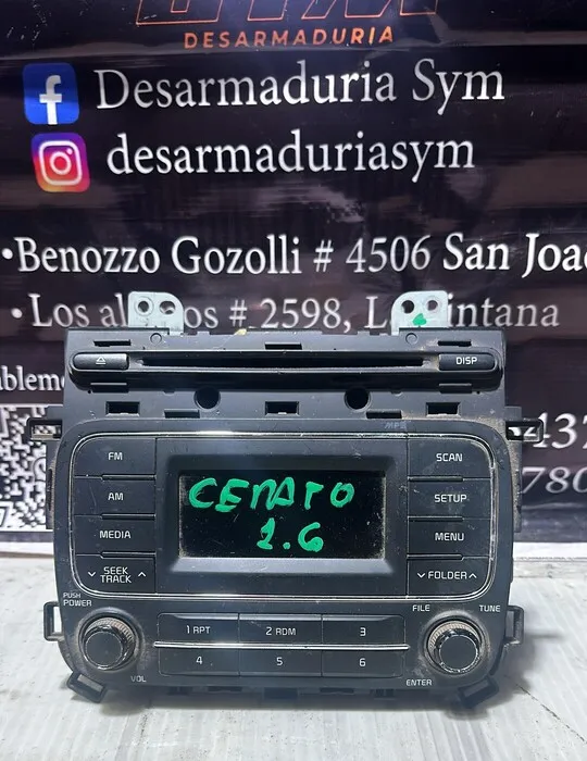 Radio Kia Cerato · OEM xs0031 · compatible Kia Cerato · usado bueno · Repuesto Verde